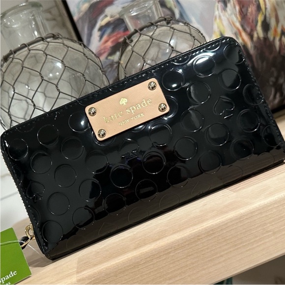 New! Kate Spade Neda Wallet Yaletown Black Patent Polyvinyl - Picture 2 of 14